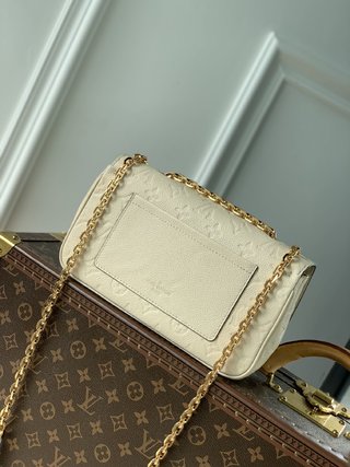 Replica Louis Vuitton 2022 new small bags