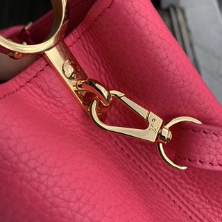 Replica Louis Vuitton 2022 new fashion Handbags