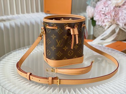 Replica Louis Vuitton 2022 new small bags