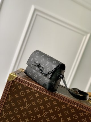 Replica Louis Vuitton 2022 new fashion Small Bags