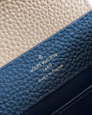 Replica Louis Vuitton 2022 new fashion Small Bags