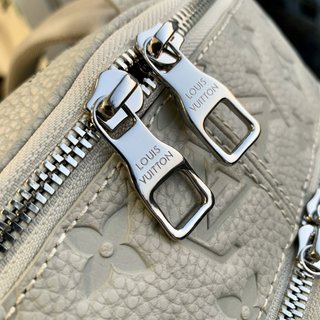 Replica Louis Vuitton 2022 new fashion Backpacks