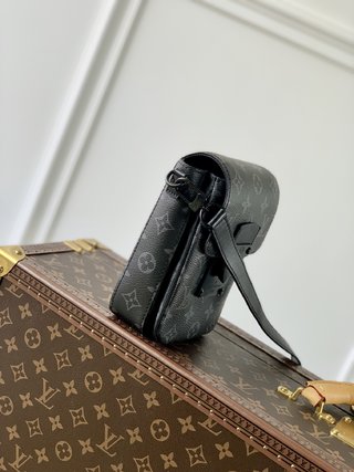 Replica Louis Vuitton 2022 new fashion Small Bags