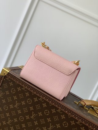 Replica Louis Vuitton 2022 new fashion Small Bags