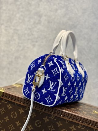 Replica Louis Vuitton 2022 new fashion Handbags