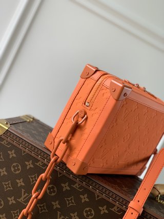 Replica Louis Vuitton 2022 new fashion Small Bags