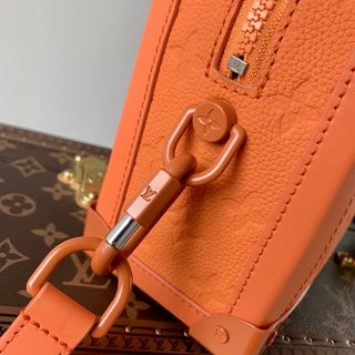 Replica Louis Vuitton 2022 new fashion Small Bags