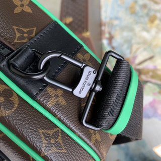 Replica Louis Vuitton 2022 new fashion Small Bags