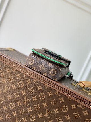 Replica Louis Vuitton 2022 new fashion Small Bags