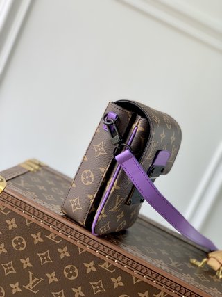 Replica Louis Vuitton 2022 new fashion Small Bags