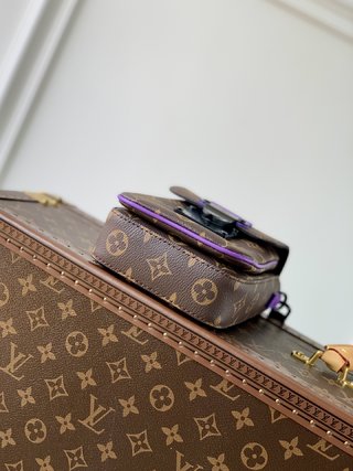 Replica Louis Vuitton 2022 new fashion Small Bags