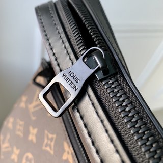 Replica Louis Vuitton 2022 new fashion Small Bags