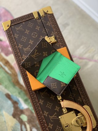 Replica Louis Vuitton 2022 new fashion Small Bags