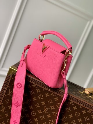 Replica Louis Vuitton 2022 new fashion Handbags M20848