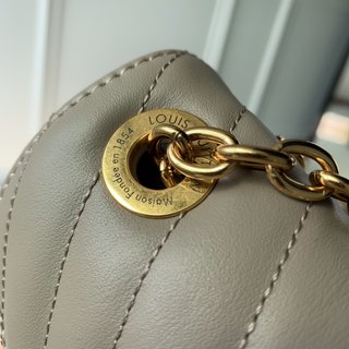 Replica Louis Vuitton 2022 New Wave Small Bags M20838