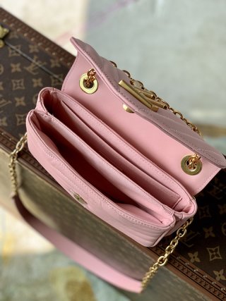 Replica Louis Vuitton 2022 New Wave Small Bags M20686