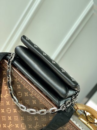 Replica Louis Vuitton 2022 new fashion Handbags M57791