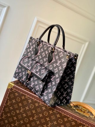 Replica Louis Vuitton 2022 new fashion Handbags M46154