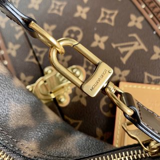 Replica Louis Vuitton 2022 new fashion Handbags M46241