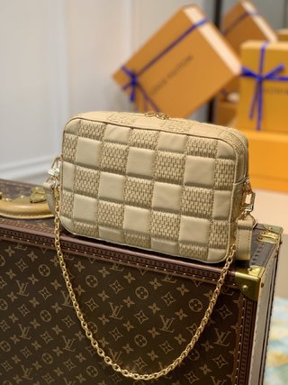 Replica Louis Vuitton 2022 new fashion Small Bags M59111