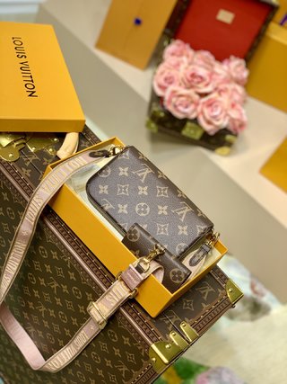 Replica Louis Vuitton 2022 new fashion Small Bags M80091