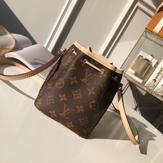 Replica Louis Vuitton 2022 new fashion Handbags M41346