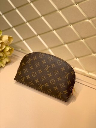 Replica Louis Vuitton 2022 new fashion Handbags M47353