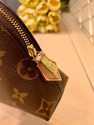 Replica Louis Vuitton 2022 new fashion Handbags M47353