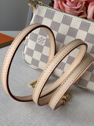 Replica Louis Vuitton 2022 new fashion Handbags N41207