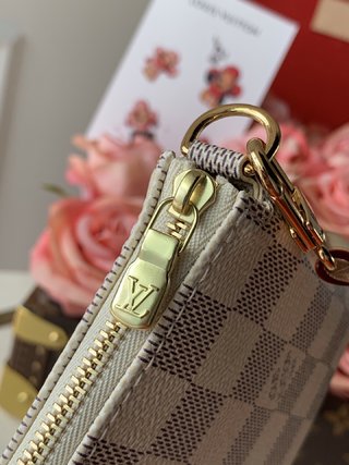 Replica Louis Vuitton 2022 new fashion Handbags N41207