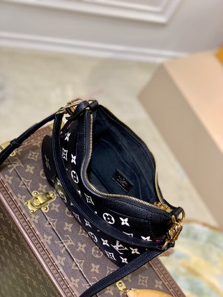 Replica Louis Vuitton 2022 new fashion Handbags M46091