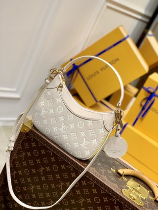 Replica Louis Vuitton 2022 new fashion Handbags M46113