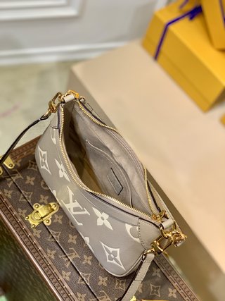 Replica Louis Vuitton 2022 new fashion Handbags M46112