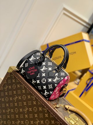 Replica Louis Vuitton 2022 new fashion Handbags M46088