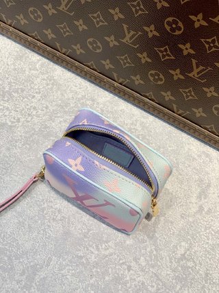 Replica Louis Vuitton 2022 new fashion Small Bags M81339