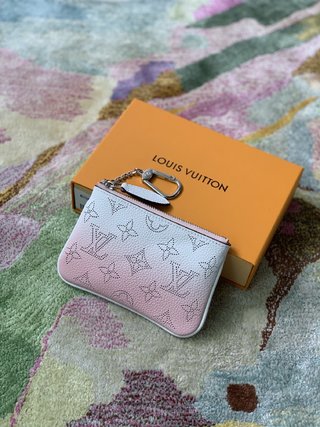 Replica Louis Vuitton 2022 new fashion Small Bags M69508