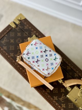 Replica Louis Vuitton 2022 new fashion Small Bags M81339