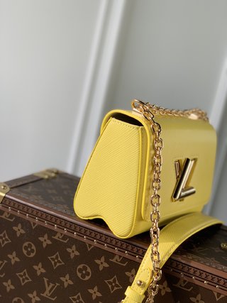 Replica Louis Vuitton 2022 new fashion Handbags M20802