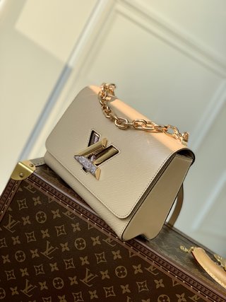 Replica Louis Vuitton 2022 new fashion Handbags M59033