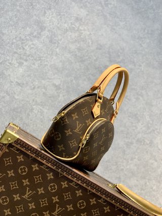 Replica Louis Vuitton 2022 new fashion Handbags M20752