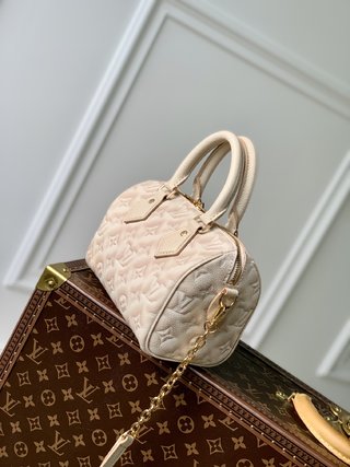 Replica Louis Vuitton 2022 new fashion Handbags M46163