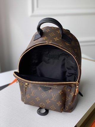 Replica Louis Vuitton 2022 new fashion Handbags M44874