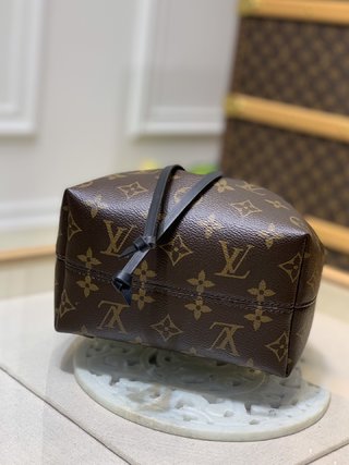 Replica Louis Vuitton 2022 new fashion Handbags M455516