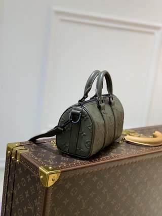 Replica Louis Vuitton 2022 KEEPALL BANDOULIÈRE 50 Handbags