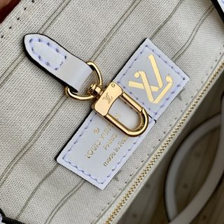 Replica Louis Vuitton 2022 OnTheGo Handbags M20815