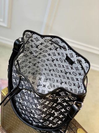 Replica Louis Vuitton 2022 NéoNoé Handbags M59362