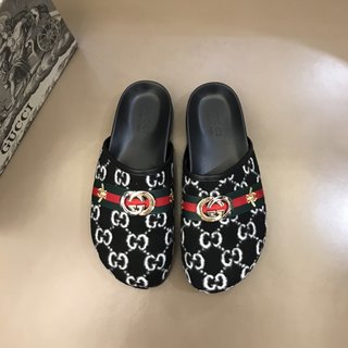 Replica Gucci Sandal in Black