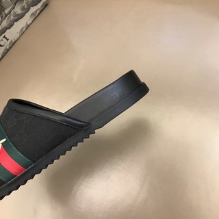 Replica Gucci Sandal in Black