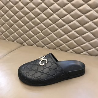 Replica Gucci Sandal in Black