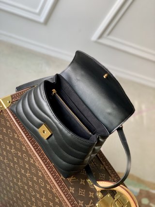 Replica Black Louis Vuitton New Wave Chain MM Satchel